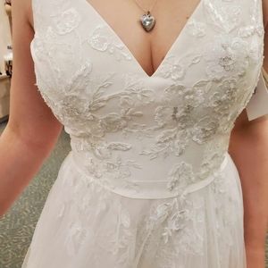 David's Bridal Mikado and Tulle Petite Ball Gown Wedding Dress
